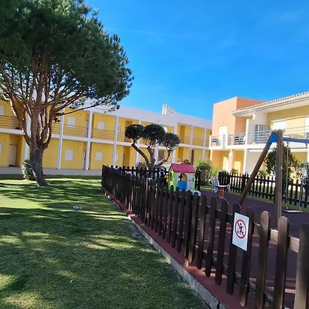 Encosta S. Jose -vale Parra Apartment *